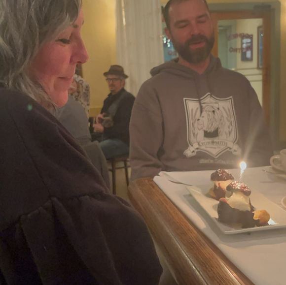 Meet your Posher, Jill - Picture 1 of 1